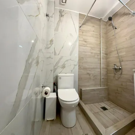 Danai With Pool Access